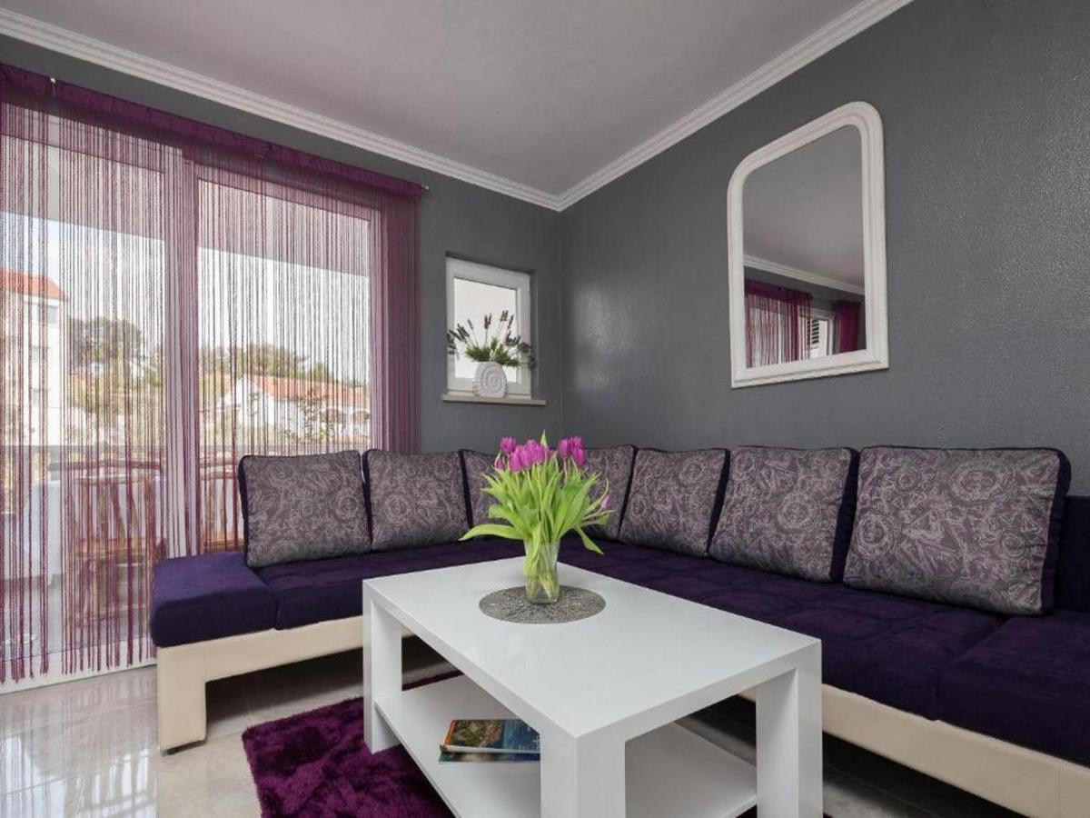 La Perla Apartments Сутиван Стая снимка